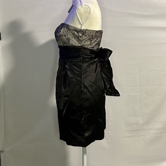 Dresses 2 for $20 or 3 for $30 (Mix & match) - Picture 7 of 7